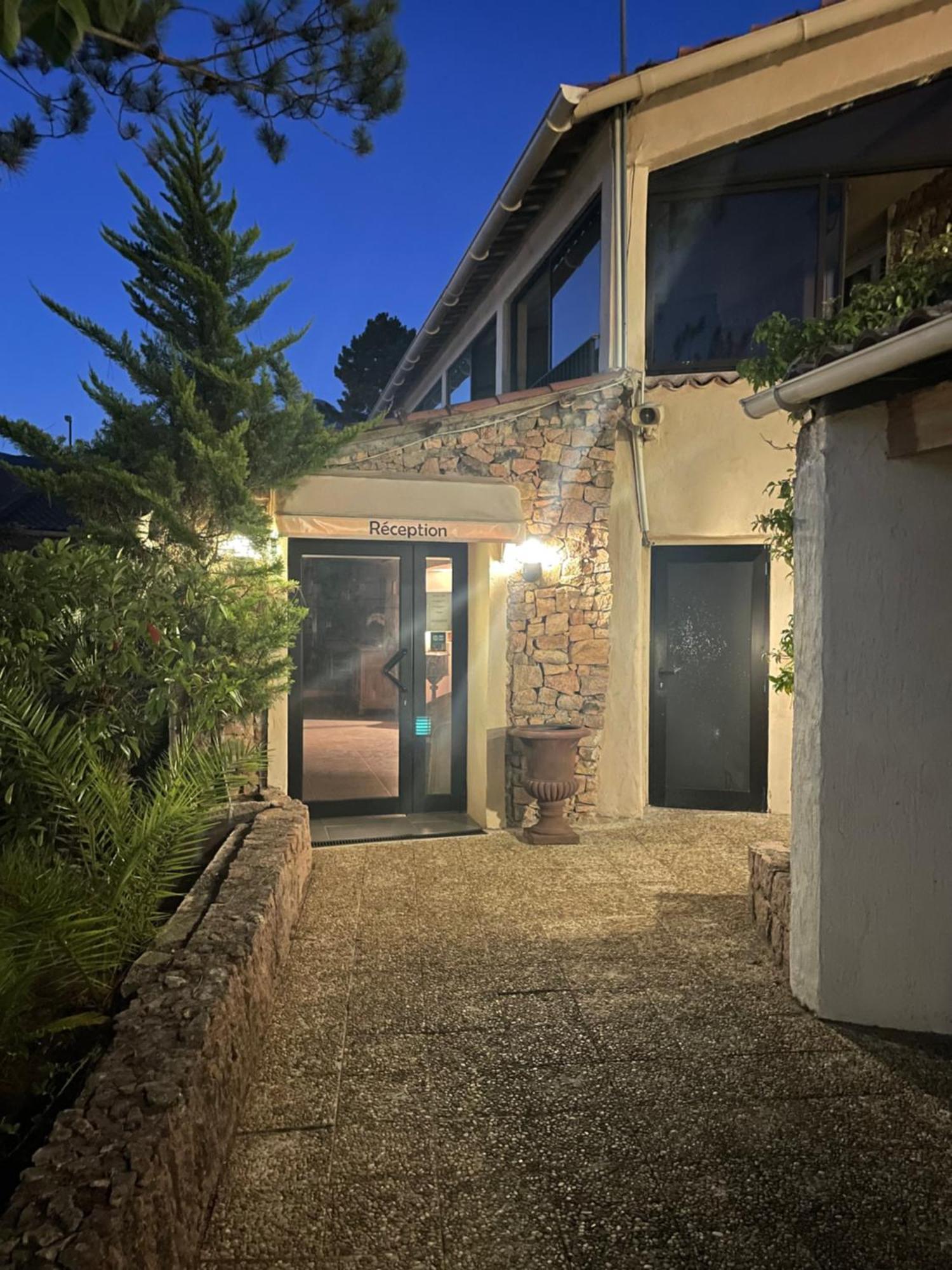 Domaine De L'Oriu Hotel Serriera  Bagian luar foto
