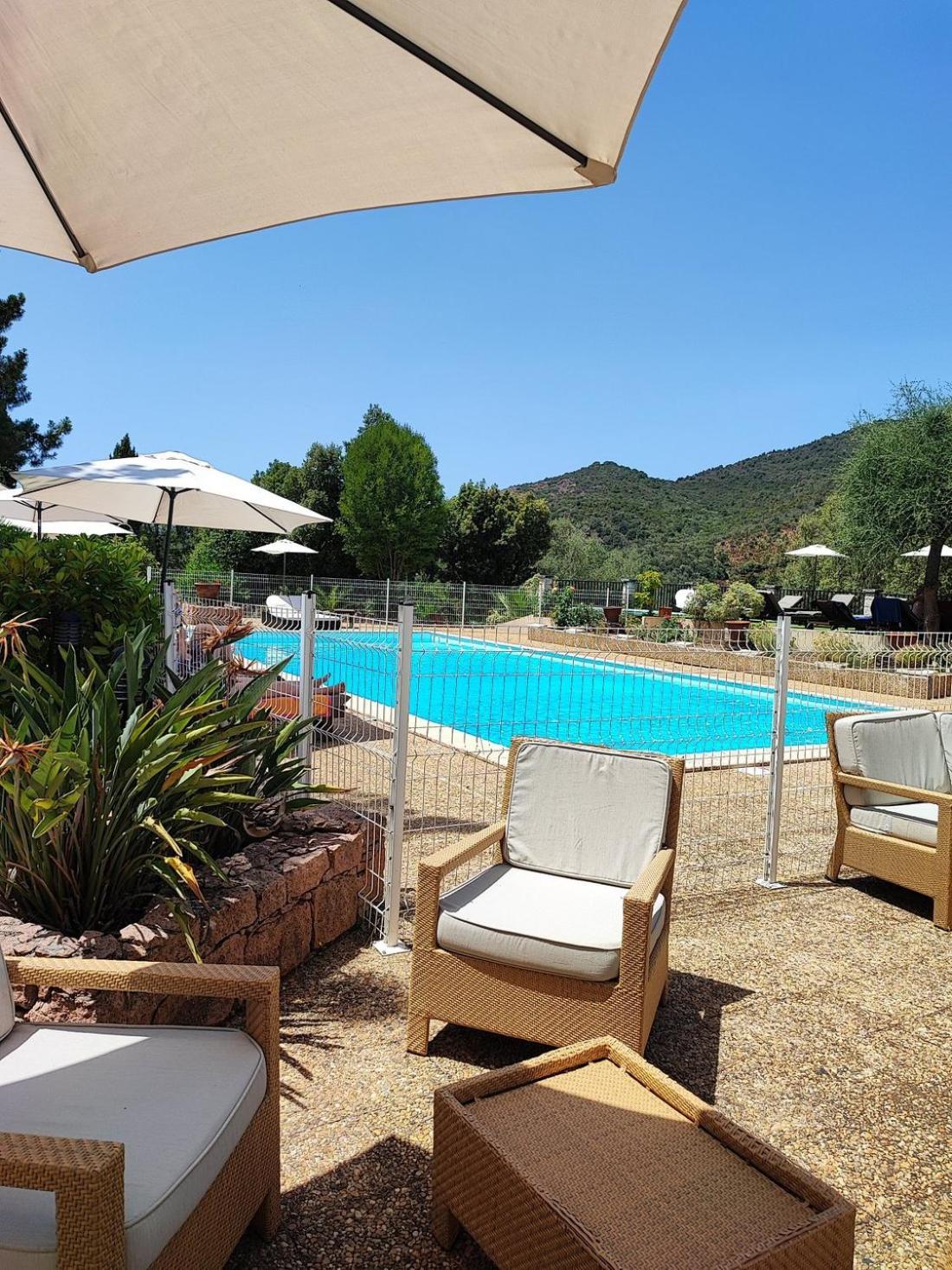 Domaine De L'Oriu Hotel Serriera  Bagian luar foto