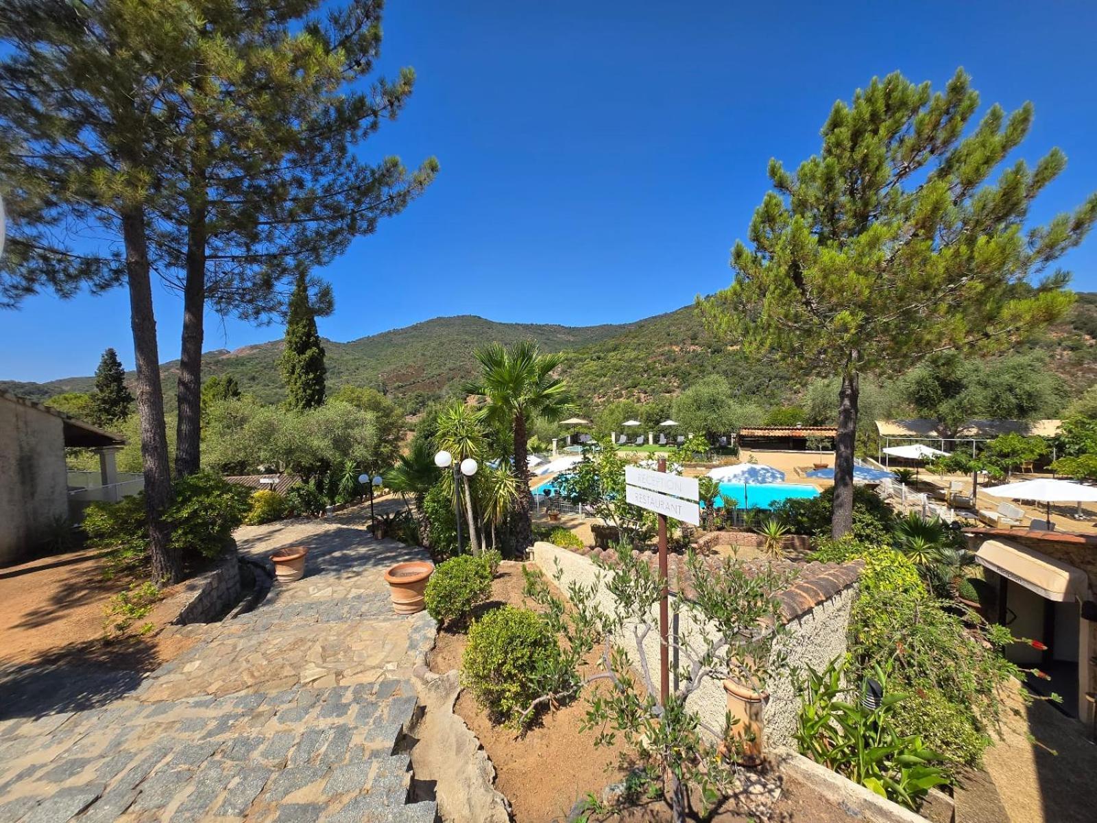 Domaine De L'Oriu Hotel Serriera  Bagian luar foto