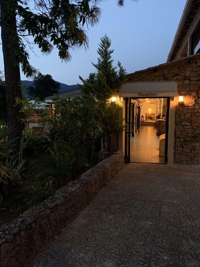 Domaine De L'Oriu Hotel Serriera  Bagian luar foto